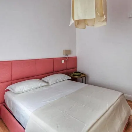 Domus D'angelo Nocleg ze śniadaniem