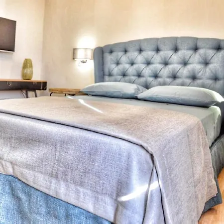 Domus D'angelo Couette-café