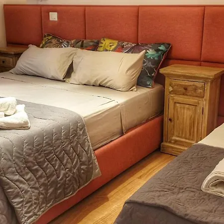 Domus D'angelo Nocleg ze śniadaniem 4*