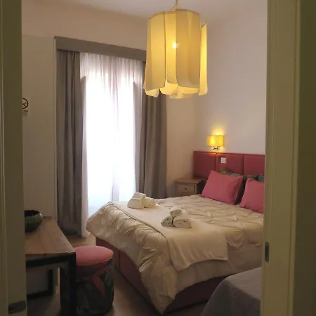 Domus D'angelo Bed & Breakfast 3*