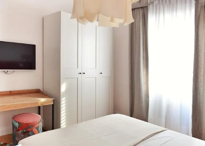 Bed and Breakfast Domus D'angelo Φόρμια