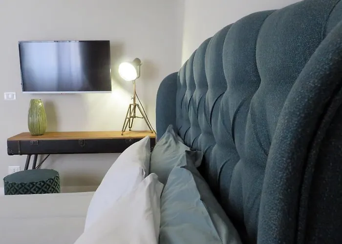 Domus D'angelo Bed and Breakfast